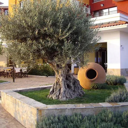 Deluxe Marina Cape 4 Stars 33 5 アパート アヘロイ