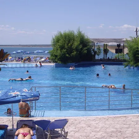 Deluxe Marina Cape 4 Stars 33 5 アパート