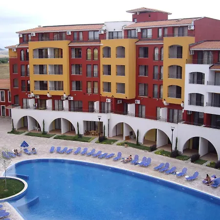 Appartamento Deluxe Marina Cape 4 Stars 33 5 Aheloy