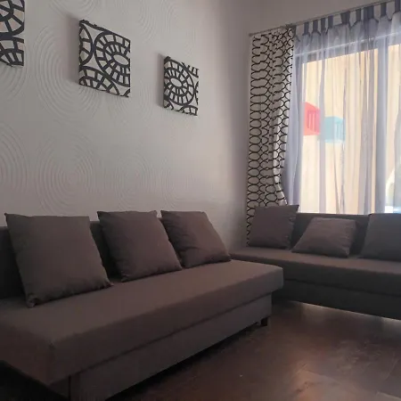 Deluxe Marina Cape 4 Stars 33 5