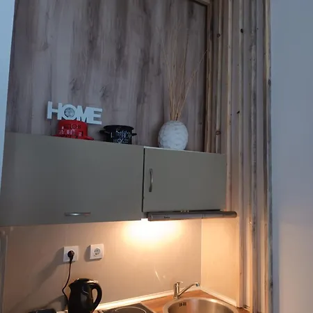 Deluxe Marina Cape 4 Stars 33 5