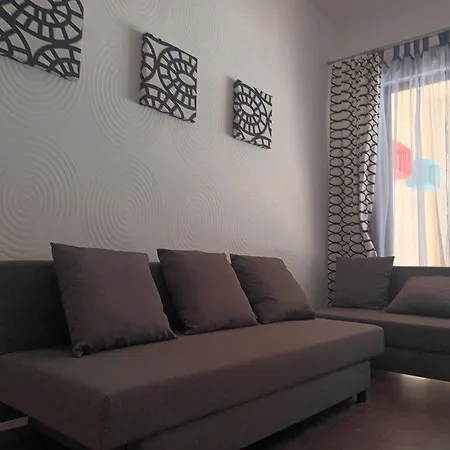 Apartment Deluxe Marina Cape 4 Stars 33 5