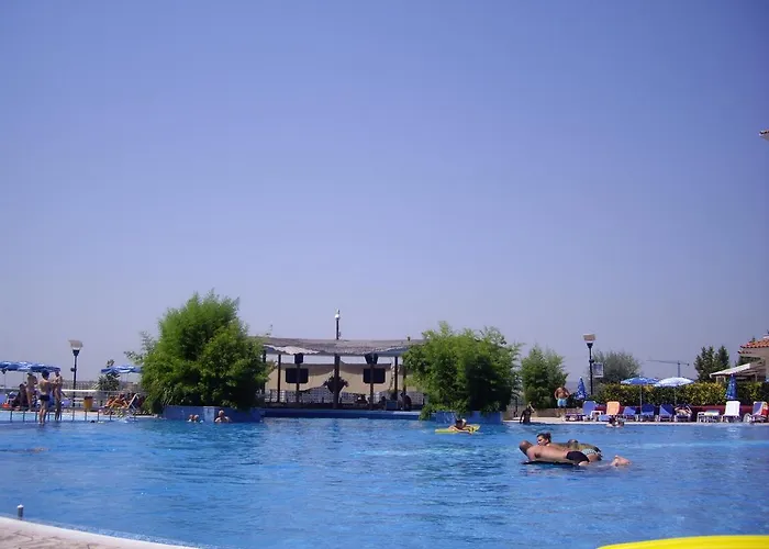 Deluxe Marina Cape 4 Stars 33 5 *