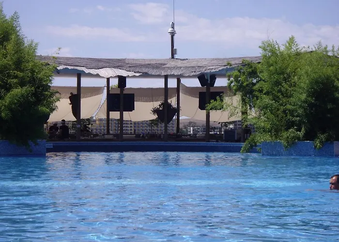 Deluxe Marina Cape 4 Stars 33 5 Apartamento